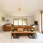 La 103 Feriehus Lombez